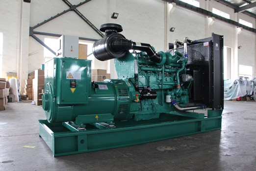 雅安320kw康明斯柴油发电车出租组图片 雅安320kw康明斯柴油发电车出租组图片